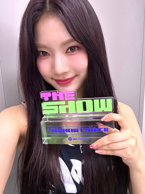 CFNetworkDownload_CQIyQM.jpeg 230830 위버스 채롱