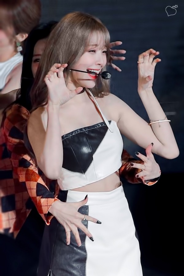 fromis9real-20211206-222609-002.jpg 1일 1지헌 131일차