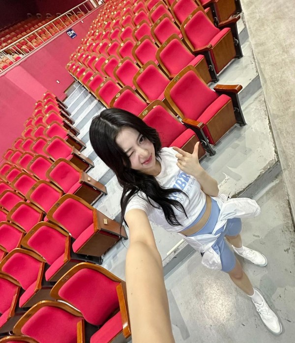 774d2ce7c7da43a5a3dc84d66e2b590c_337103818_2993285037634594_4433371035445374252_n.jpg 1일 1윤진 13일차