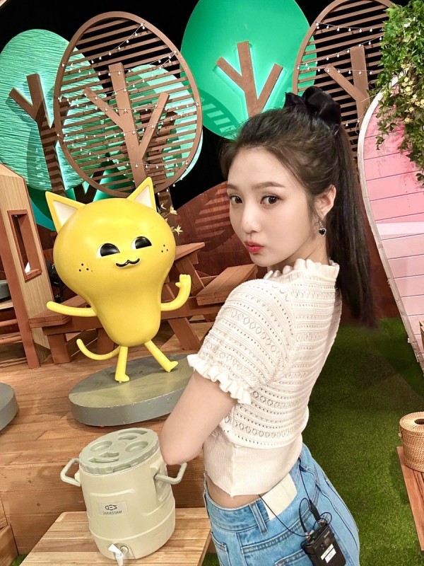 SaveTwitter.Net_F4_xmnIawAAvMQR.jpg 230903 공트 조이