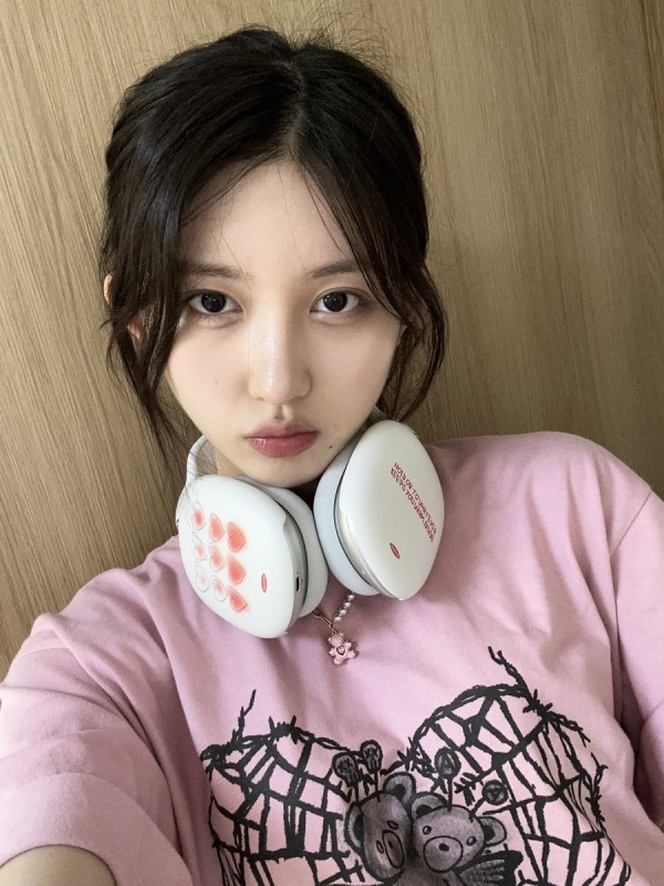 SaveTwitter.Net_F5piq6MbkAAN9-o.jpg 230910 멤공트 가을