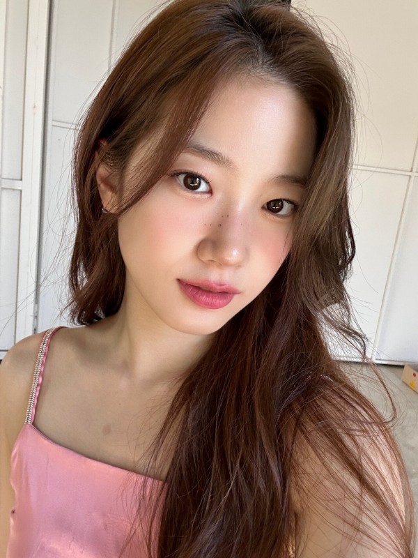 weverse_20231223100144.jpg 231223 카즈하 위버스 포스트