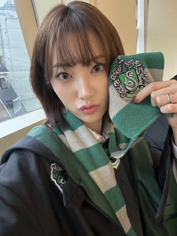 GDy37K0a8AAc7Hi.jpg 240114 리이나 공트