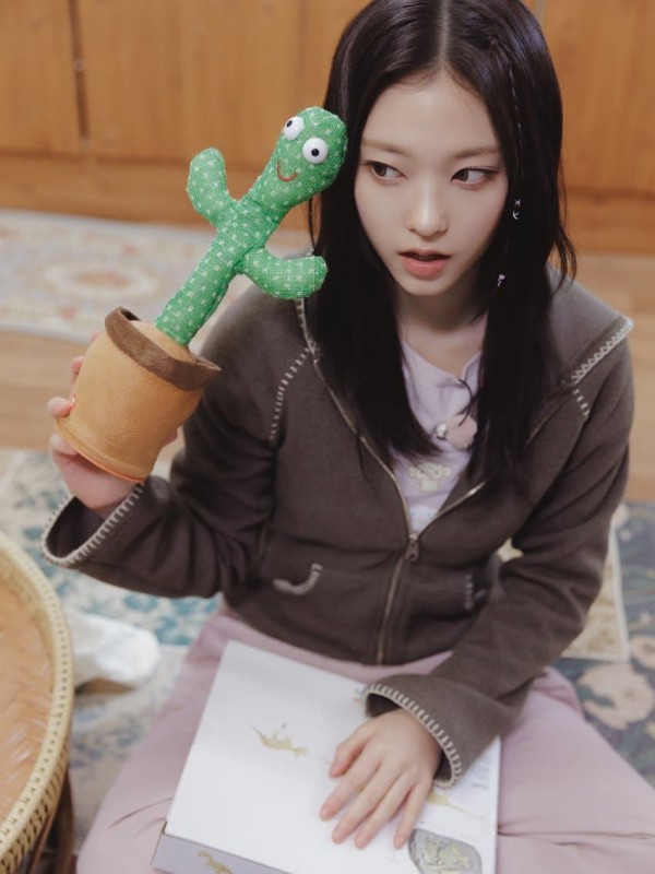 1709103660 (2).jpg 뉴진스 X 해린